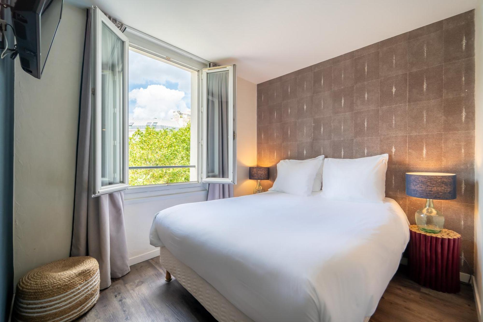 La Finca Hotel & Spa Paris Exterior photo